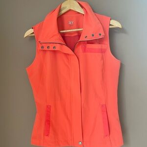 Tail Women’s Size Small Golf Vest